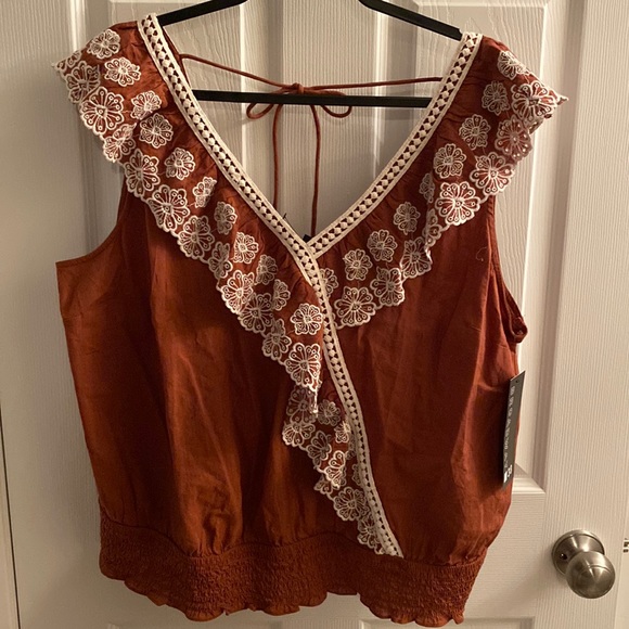 Broadway 38 Embroidered Ruffle Sleeveless Top Smocked Waist Dark Caramel Sz 2X - Picture 1 of 11